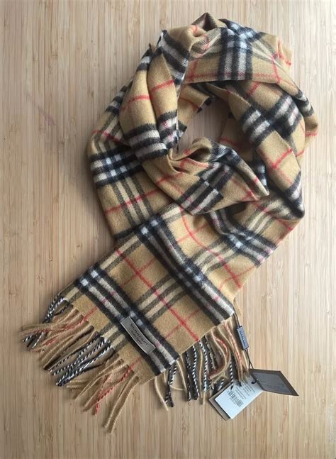 burberry haine|burberry scarf 2024.